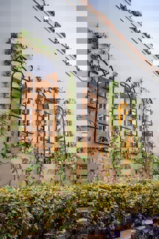 Elegance East Hotel - Boutique Class