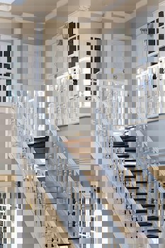 Elegance East Hotel - Boutique Class