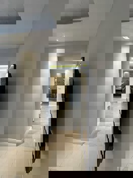 Elegance East Hotel - Boutique Class