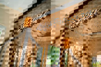 Elegance East Hotel - Boutique Class