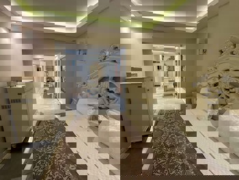 Elegance East Hotel - Boutique Class