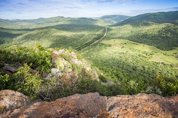 Leopard Mountain Safari Lodge