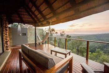 Leopard Mountain Safari Lodge