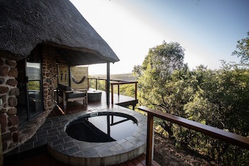 Leopard Mountain Safari Lodge
