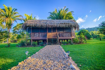 Bocawina Rainforest Resort & Adventures