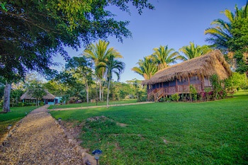 Bocawina Rainforest Resort & Adventures