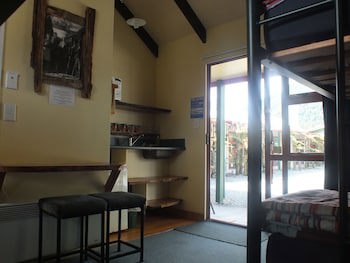 Glow Worm Accommodation - Hostel