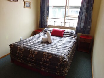 Glow Worm Accommodation - Hostel