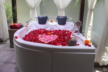 B Hotel Bali & Spa