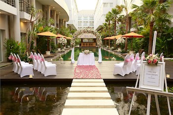 B Hotel Bali & Spa