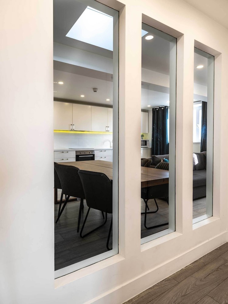 Chelsea Cloisters Serviced Apartments