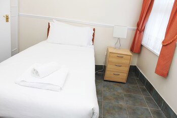 Brentwood Guest House Hotel
