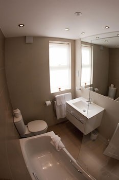 Brentwood Guest House Hotel