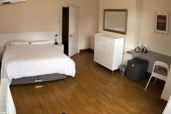 Brentwood Guest House Hotel