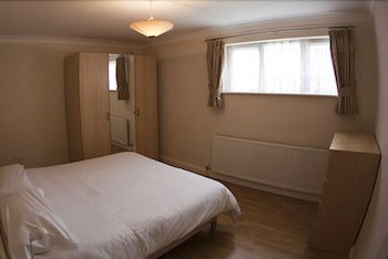 Brentwood Guest House Hotel