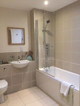 Inverness City Suites
