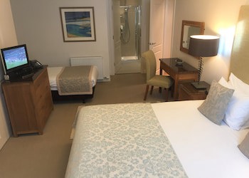 Inverness City Suites