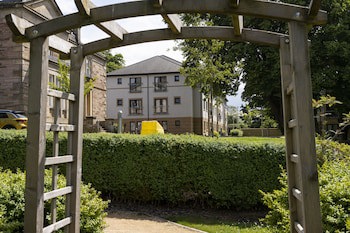 Inverness City Suites