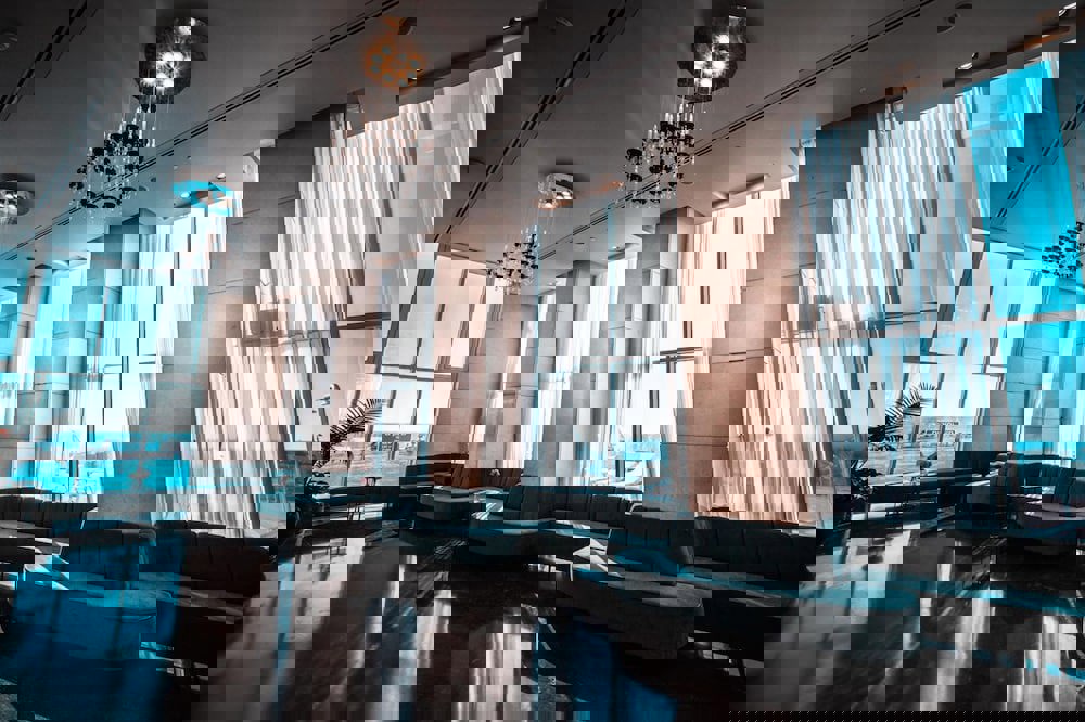 Island Luxurious Suites Hotel