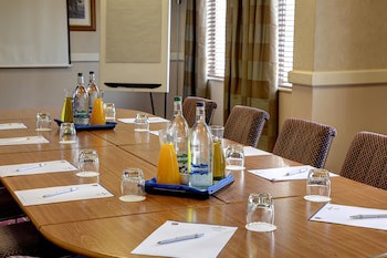 Best Western Plus Milford Hotel