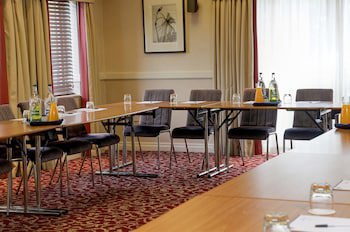Best Western Plus Milford Hotel