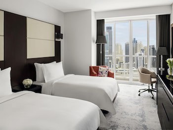 Movenpick Hotel Jumeirah Lakes Towers galeri fotoğrafı
