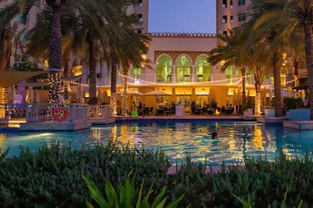 Movenpick Hotel Jumeirah Lakes Towers galeri fotoğrafı
