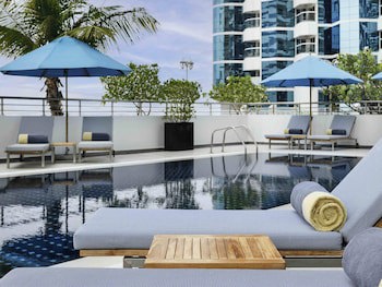 Movenpick Hotel Jumeirah Lakes Towers fotoğrafı
