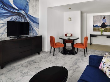 Movenpick Hotel Jumeirah Lakes Towers galeri fotoğrafı