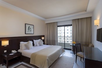Corail Suites Hotel