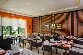 Corail Suites Hotel