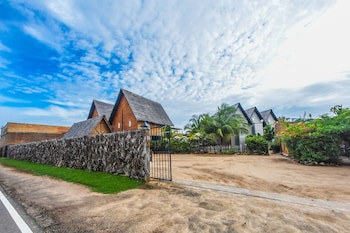 Maalu Maalu Resort & Spa