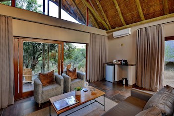 Black Rhino Game Lodge