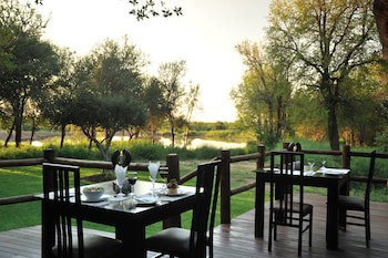 Black Rhino Game Lodge