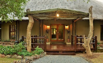 Black Rhino Game Lodge