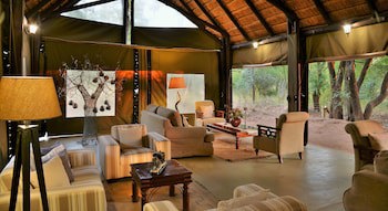 Black Rhino Game Lodge
