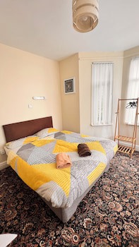 Castle Lodge Guest House