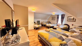Castle Lodge Guest House