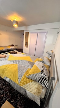 Castle Lodge Guest House