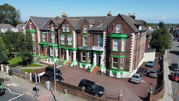 Castle Lodge Guest House