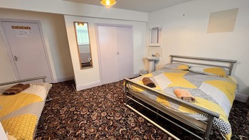 Castle Lodge Guest House