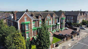 Castle Lodge Guest House