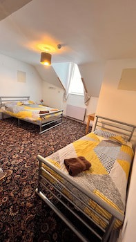 Castle Lodge Guest House