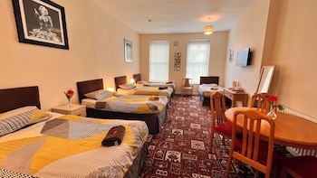 Castle Lodge Guest House