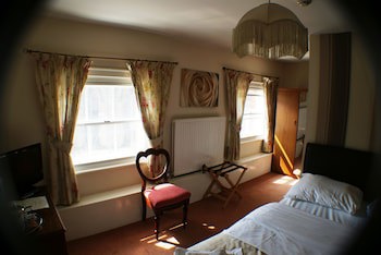 Bank House Hotel