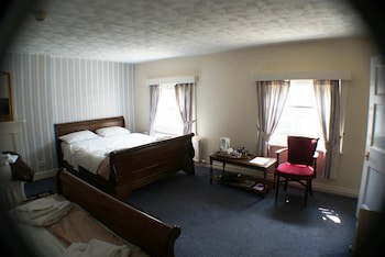 Bank House Hotel
