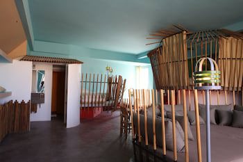 Dar Hi