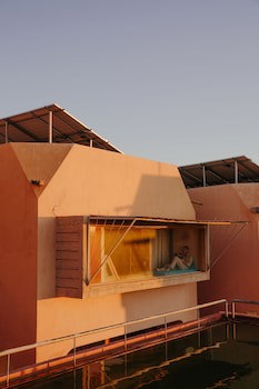 Dar Hi