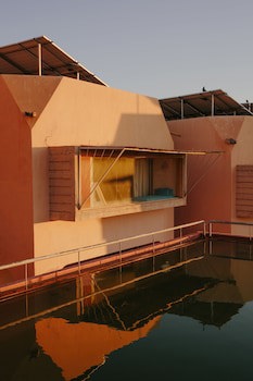 Dar Hi