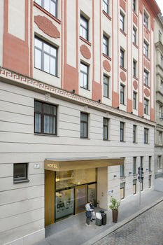 Alma Boutique Hotel